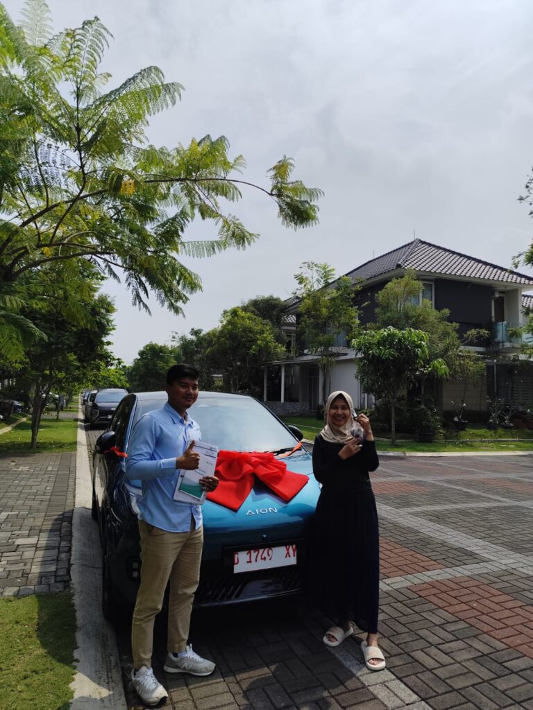 Serah Terima AION UT Dealer AION Bandung Cimahi