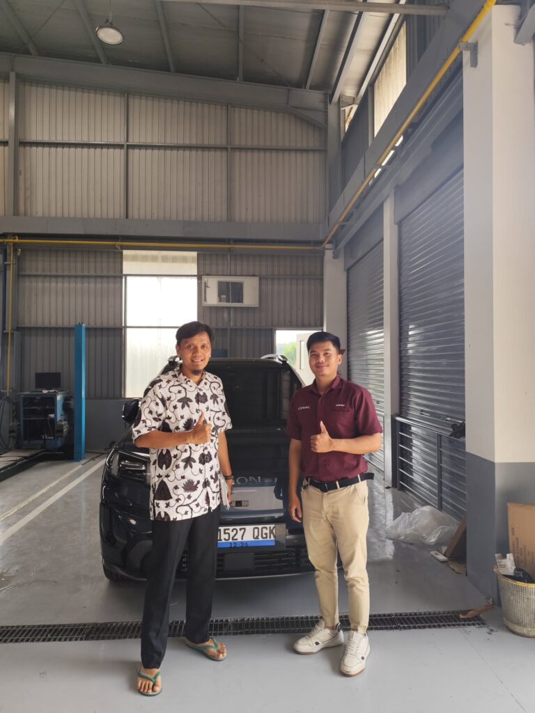 Congratulations & Happy Driving!Terima kasih kepada Bapak Santo manajer UP2B PLN Jabar, atas ke